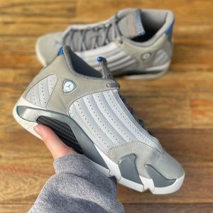 Jordan 14 wolf grey